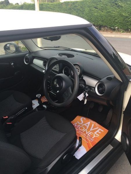 2013 Mini Hatch First 1.6 3d image 7