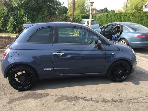 2011 Fiat 500 0.9 3D image 2