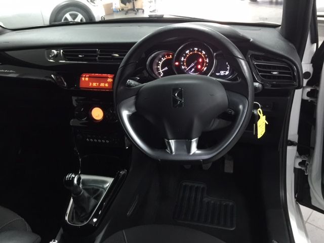 2013 Citroen DS3 1.6E-HDI image 5