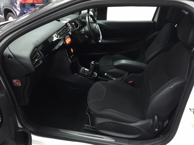2013 Citroen DS3 1.6E-HDI image 6
