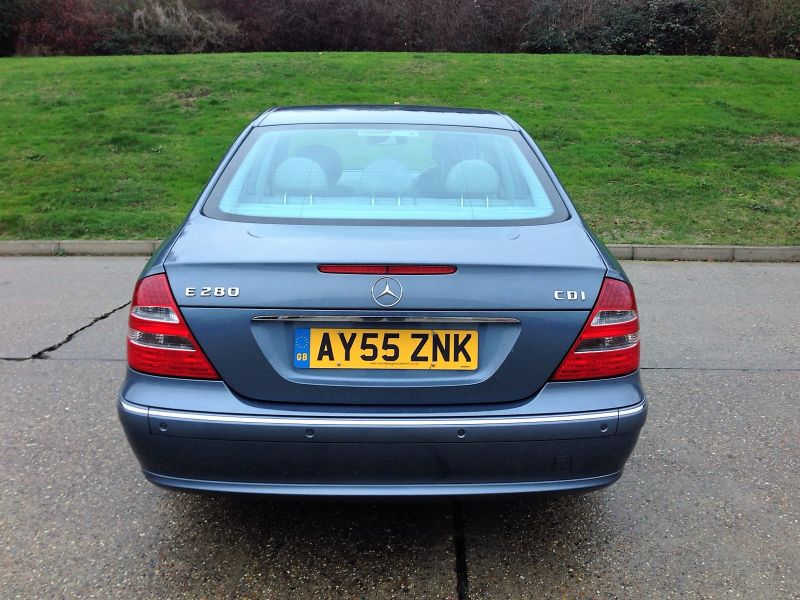2005 Mercedes E280 3.0CDi image 5