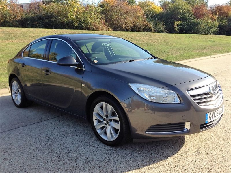 2009 Vauxhall Insignia image 1