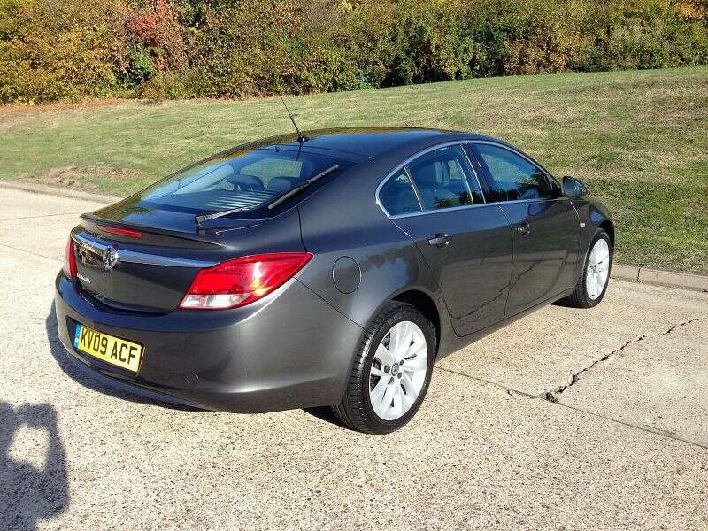 2009 Vauxhall Insignia image 4