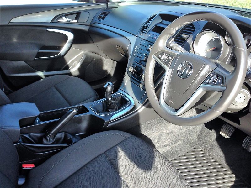 2009 Vauxhall Insignia image 7