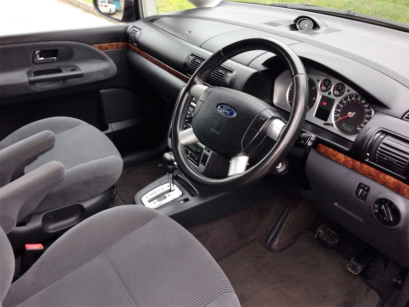 2004 Ford Galaxy 1.9 TDi Ghia image 6