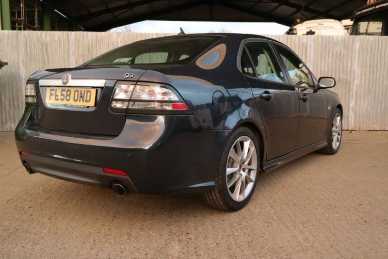 2009 Saab 9-3 AERO T image 6