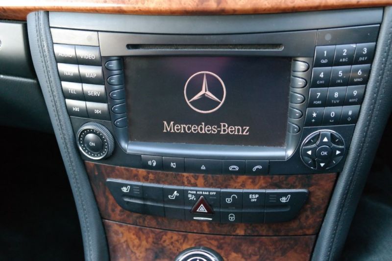 2006 Mercedes CLS CLS320 CDI image 7