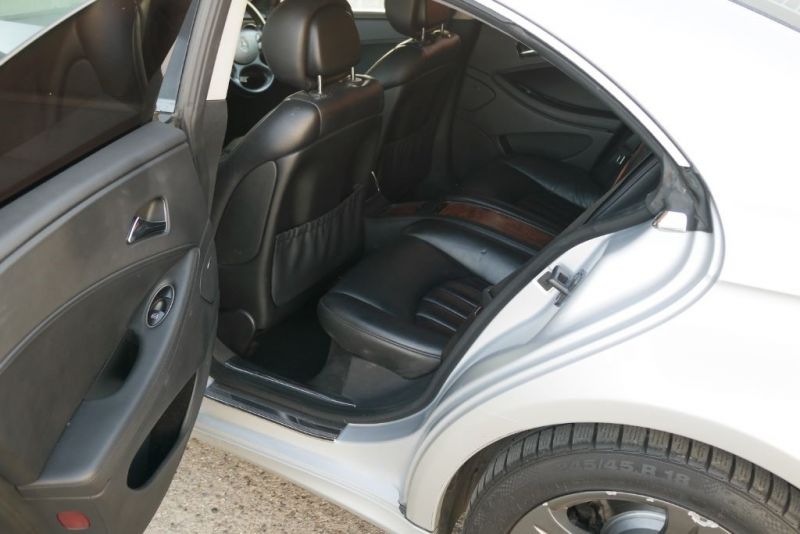 2006 Mercedes CLS CLS320 CDI image 10