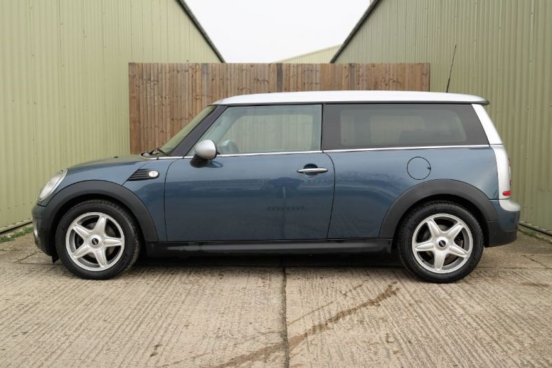 2009 MINI Clubman Cooper D image 3