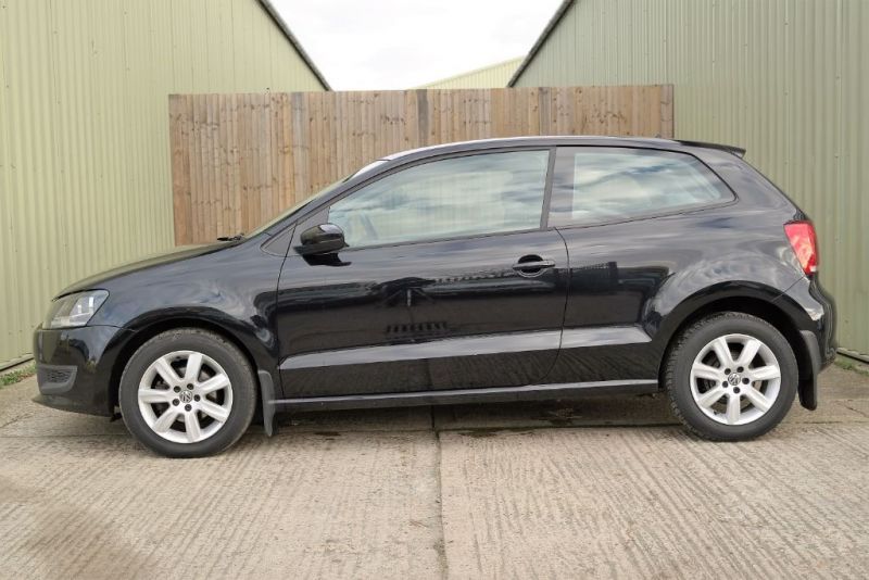 2010 VW Polo SE TDI image 3