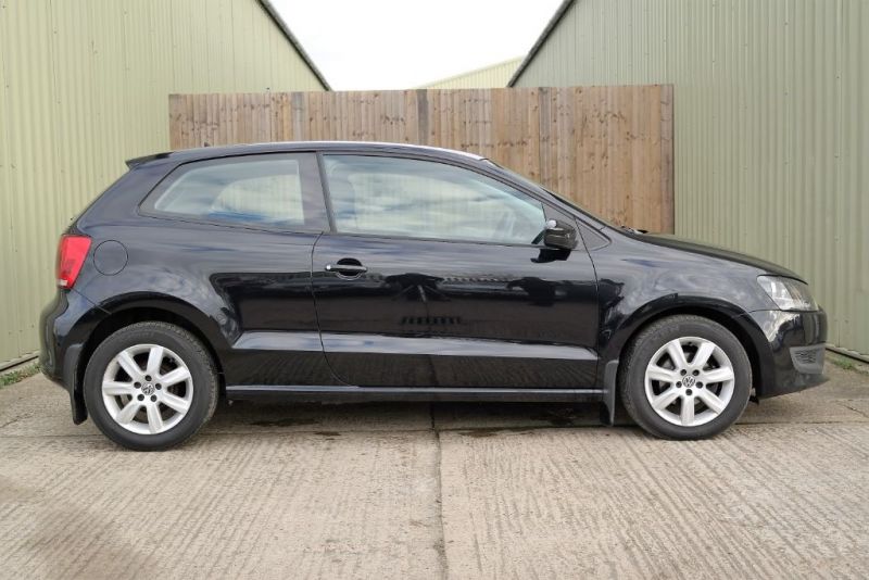2010 VW Polo SE TDI image 4