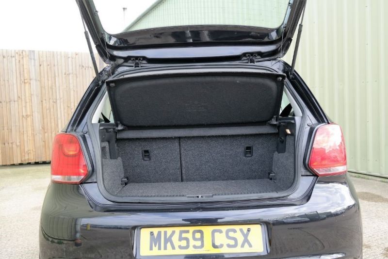 2010 VW Polo SE TDI image 6