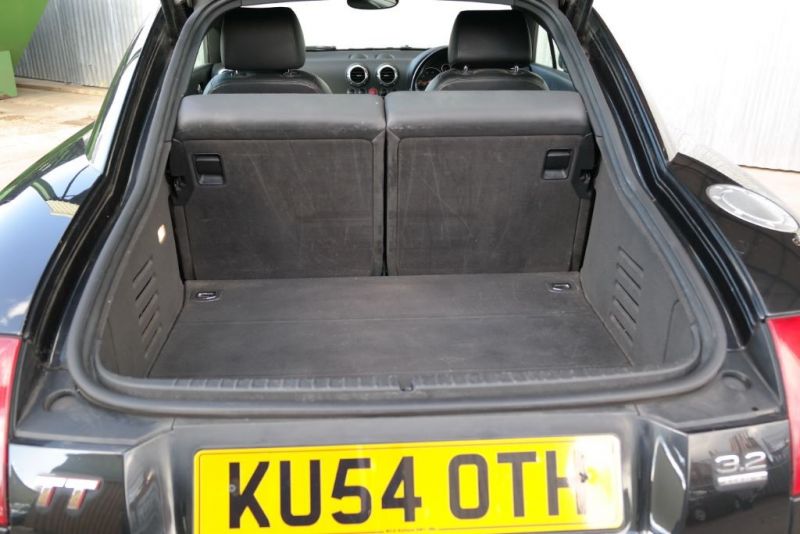 2004 Audi TT V6 Quattro image 8