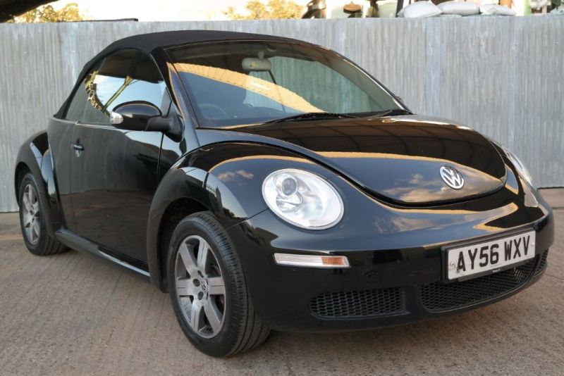 2006 VW Beetle LUNA 8V image 1