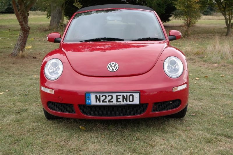2007 VW Beetle LUNA 8V image 2
