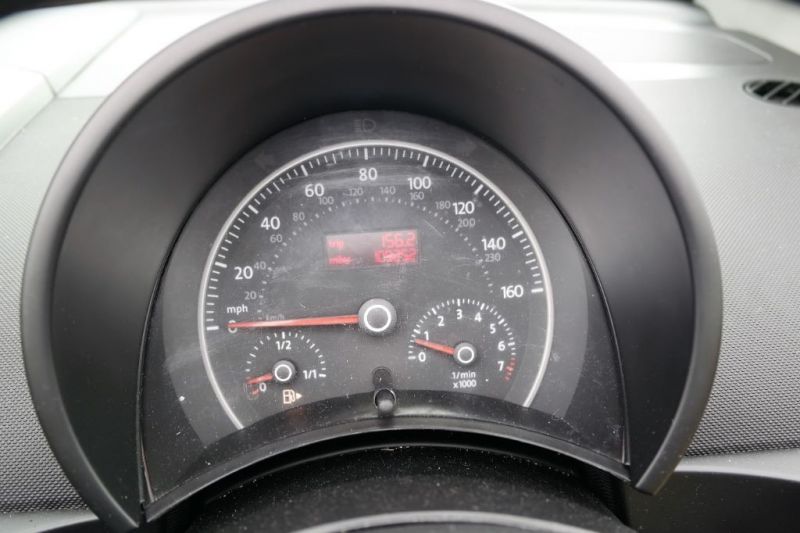 2007 VW Beetle LUNA 8V image 7