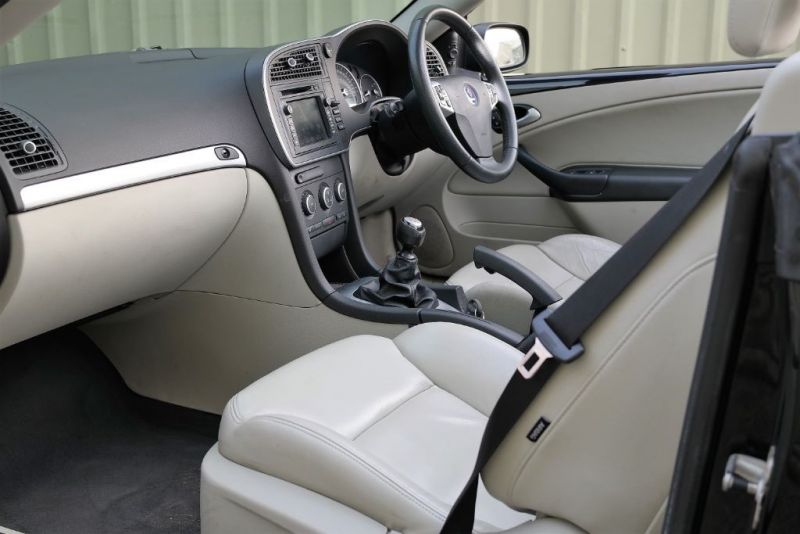 2007 Saab 9-3 Vector TID image 7