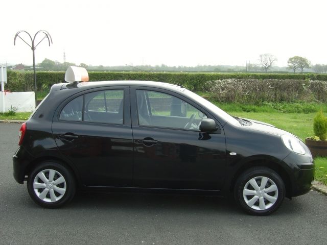 2012 Nissan Micra 1.2 Visia image 2