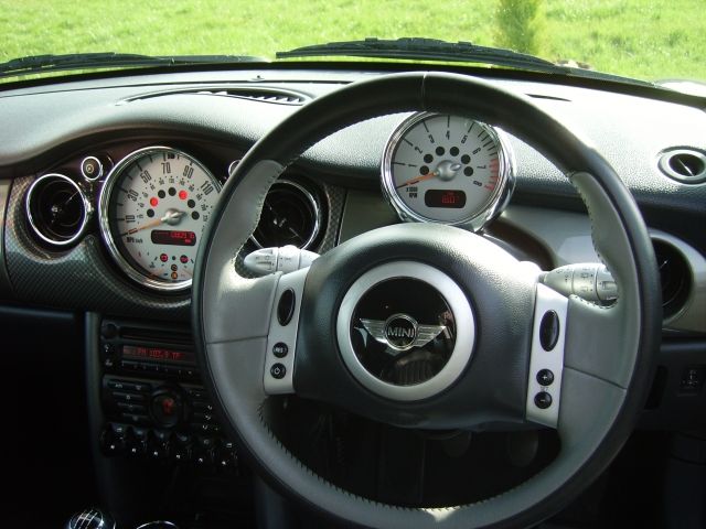 2005 Mini Hatchback 1.6 Cooper image 7