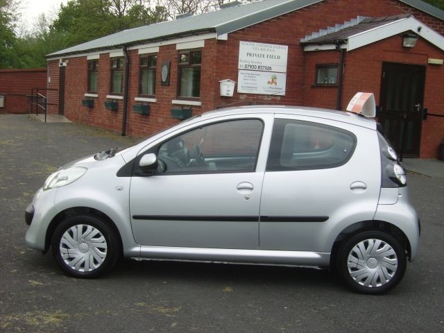 2008 Citroen C1 1.0i image 5