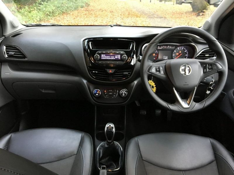 2016 Vauxhall Viva 1.0 SL image 8