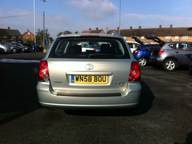 2008 Toyota Avensis Tr Tourer D-4D image 5