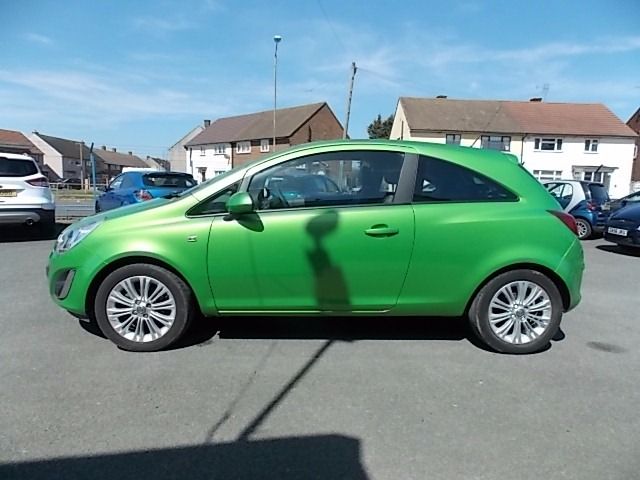 2012 Vauxhall Corsa 1.4 SE 3d image 4