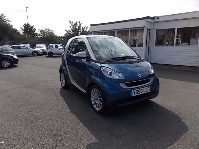 2010 Smart Fortwo 0.8 Passion CDI 2d image 1