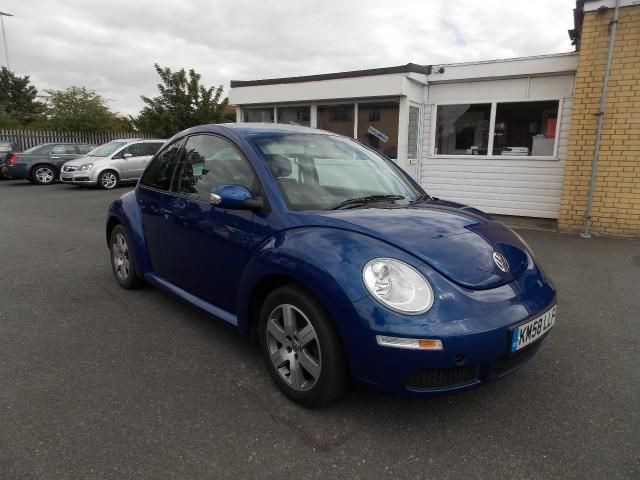 2008 Volkswagen Beetle 1.4 Luna 16V 3d image 1