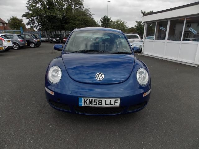 2008 Volkswagen Beetle 1.4 Luna 16V 3d image 2