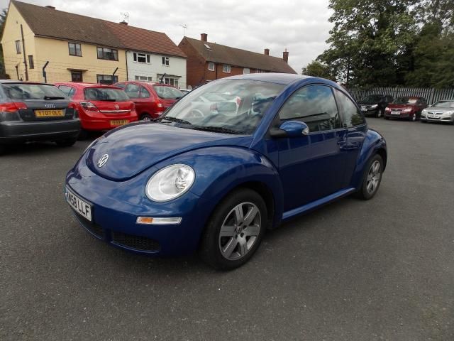 2008 Volkswagen Beetle 1.4 Luna 16V 3d image 3
