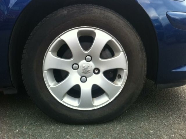 2006 Peugeot 307 1.6 S HDI 5d image 8