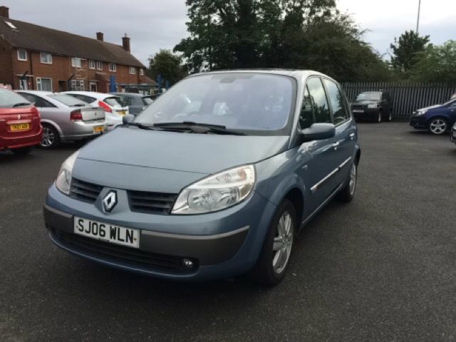 2006 Renault Scenic 1.5 Dynamique DCI 5d image 3
