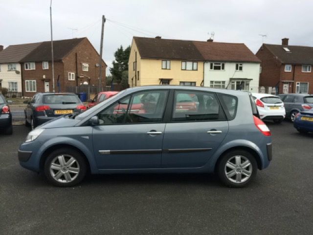2006 Renault Scenic 1.5 Dynamique DCI 5d image 4