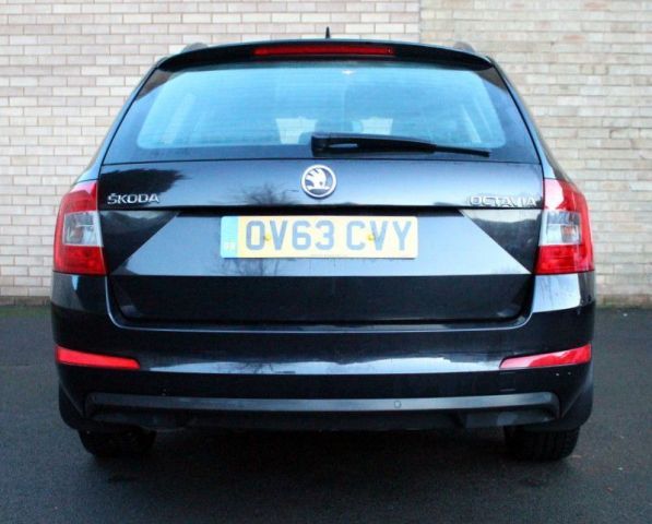 2013 Skoda Octavia 2.0 TDI CR 5d image 4