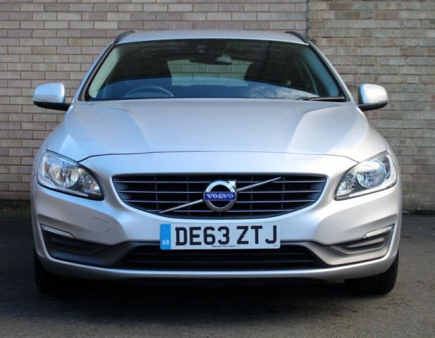 2013 Volvo V60 2.0 D3 5d image 2