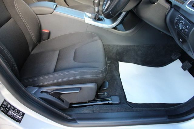 2013 Volvo V60 2.0 D3 5d image 6