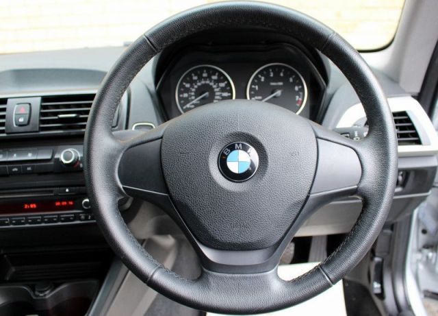 2012 BMW 1 Series 1.6 116I ES 3d image 9