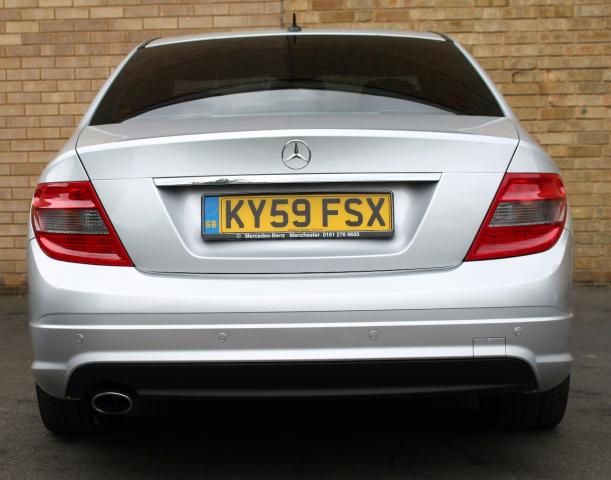 2009 Mercedes-Benz 2.1 C220 CDI Sport 4d image 5