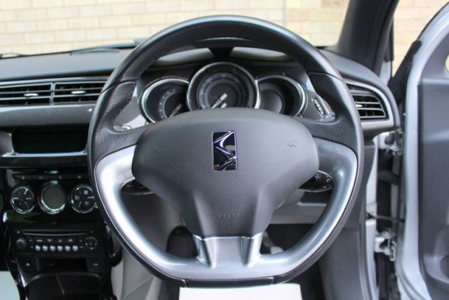 2013 Citroen DS3 1.6 Dsport Plus 3d image 9