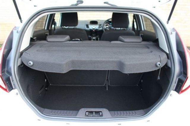 2014 Ford Fiesta 1.0 Titanium 5d image 6
