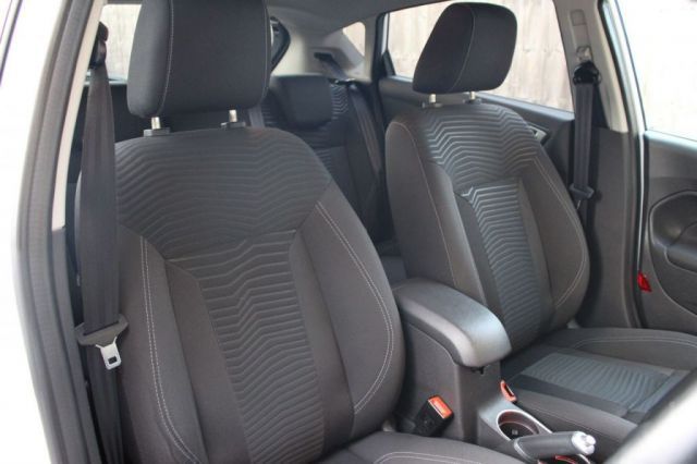 2014 Ford Fiesta 1.0 Titanium 5d image 8