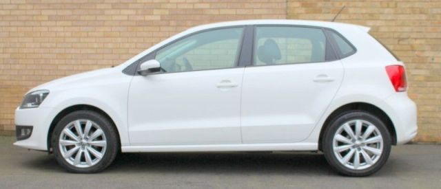2012 Volkswagen Polo 1.6 SEL TDI 5d image 5