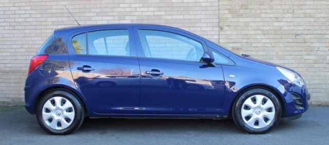2012 Vauxhall Corsa 1.2 CDTI S/S 5d image 4