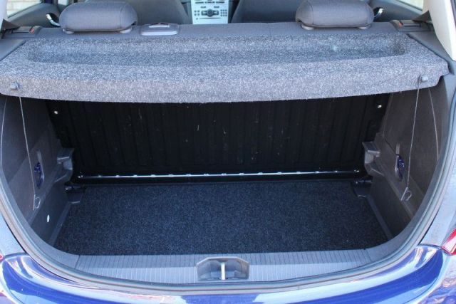 2012 Vauxhall Corsa 1.2 CDTI S/S 5d image 6