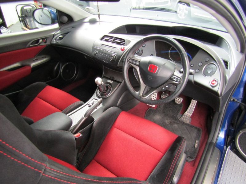 2010 Honda Civic 2.0 Type R image 8