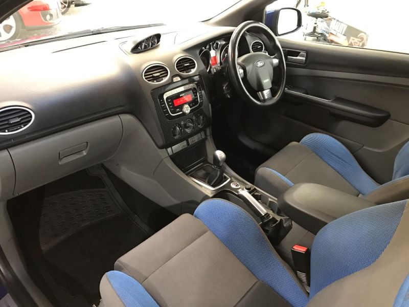 2009 Ford Focus 2.5 ST-2 image 6
