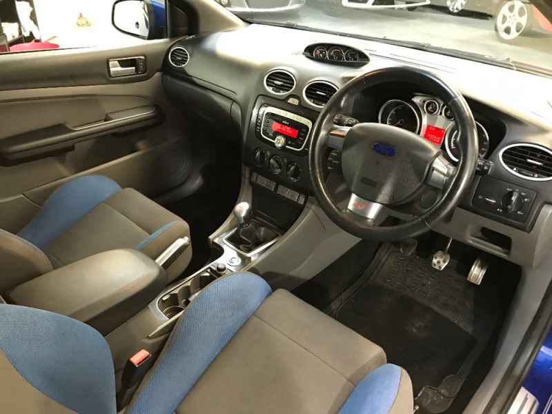 2009 Ford Focus 2.5 ST-2 image 8