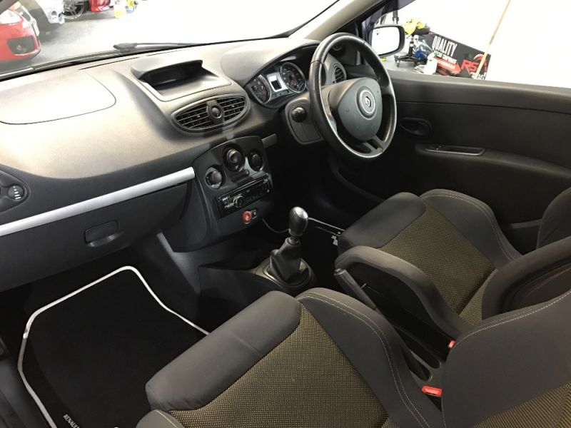 2008 Renault Clio 2.0 image 6