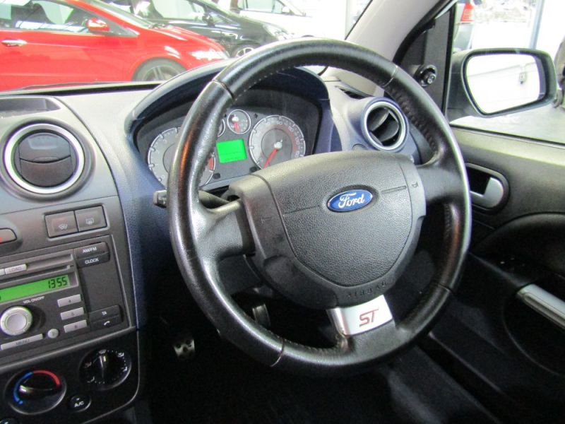2007 Ford Fiesta 2.0 ST image 9